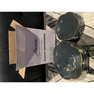 Liacere 100PC Green Plastic Dinnerware Plates Set - Heavyweight Disposable